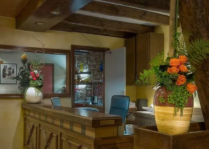 Le Faubourg Opera Отель Париж