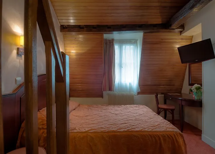 Отель Le Faubourg Opera Париж