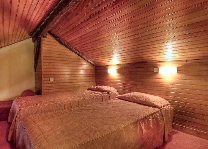 Отель Le Faubourg Opera Париж