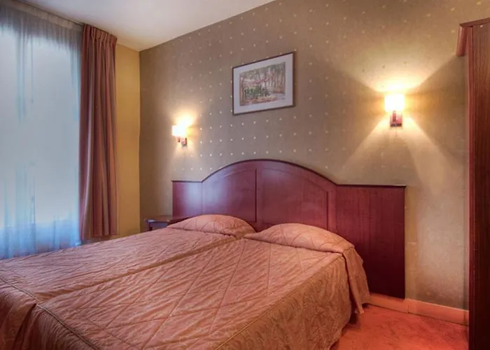 Le Faubourg Opera Отель Париж