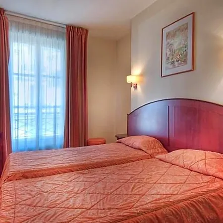 Le Faubourg Opera Otel 2*