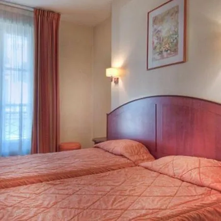 Le Faubourg Opera Otel 2*