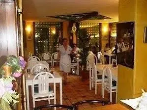 Le Faubourg Opera Hotel Paris